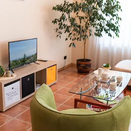 костадинов Gasthuis 3*