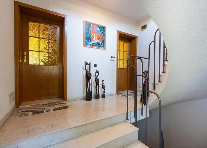 Affittacamere костадинов 3*