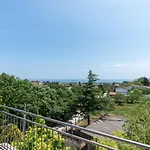 костадинов 3* 瓦爾納