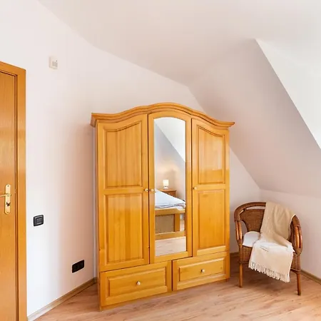 костадинов בית הארחה וארנה