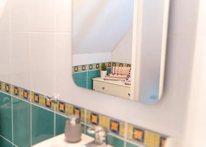 костадинов 瓦爾納